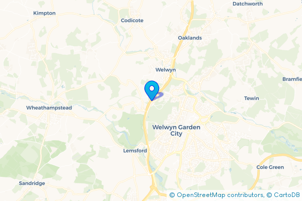 Minibus Hire in The Frythe, Hertfordshire, England